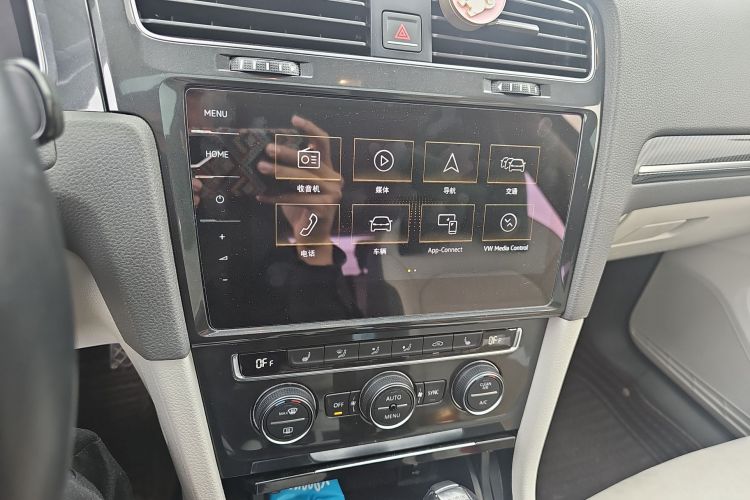 大众 高尔夫 2018款 280TSI 自动旗舰型局部细节16
