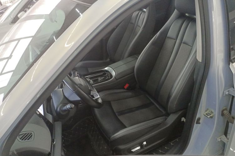 埃安 AION S Plus 2022款 70 智领版中控内饰19