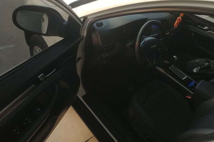 哈弗H6 2019款 运动版 1.5T 手动两驱精英型 国VI中控内饰7003