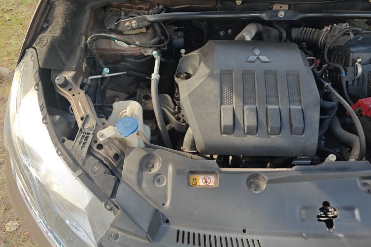 三菱 奕歌 2019款 1.5T CVT两驱梦想版 国VI局部细节9006