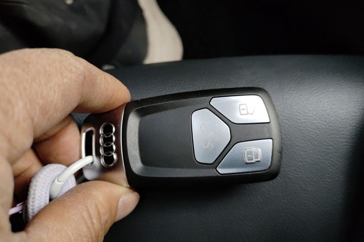 奥迪A5 2023款 Sportback 40 TFSI quattro 豪华动感型中控内饰11