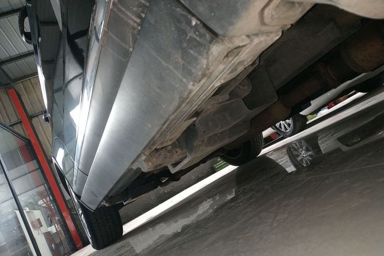 众泰T700 2017款 1.8T 双离合尊贵型局部细节9001