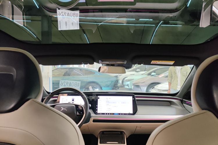 小鹏P7 2021款 480N局部细节22