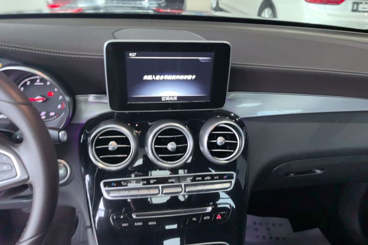 奔驰GLC 2017款 GLC 200 4MATIC中控内饰16