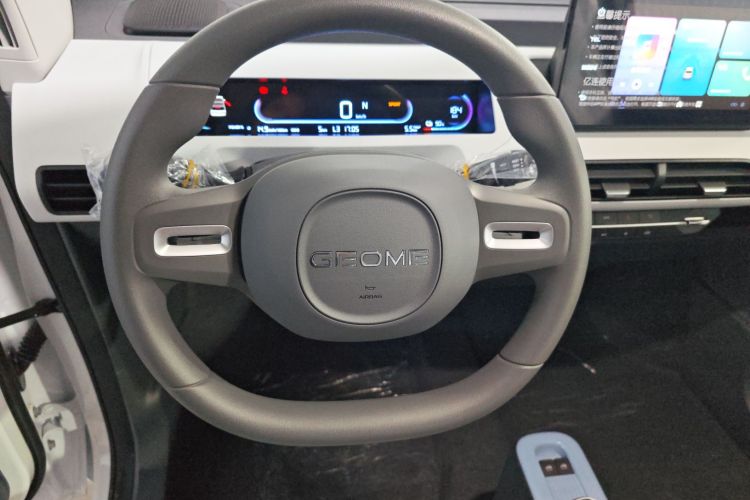 吉利银河 2024款 熊猫mini 200km 耐力熊中控内饰13