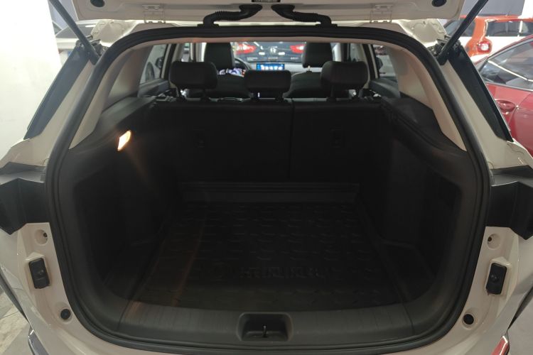 东风风神 奕炫GS 2021款 230T 自动追星版机舱底盘23