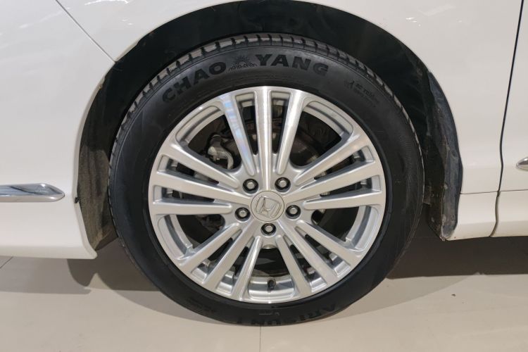 本田 艾力绅 2016款 2.4L 舒适版车身外观6007