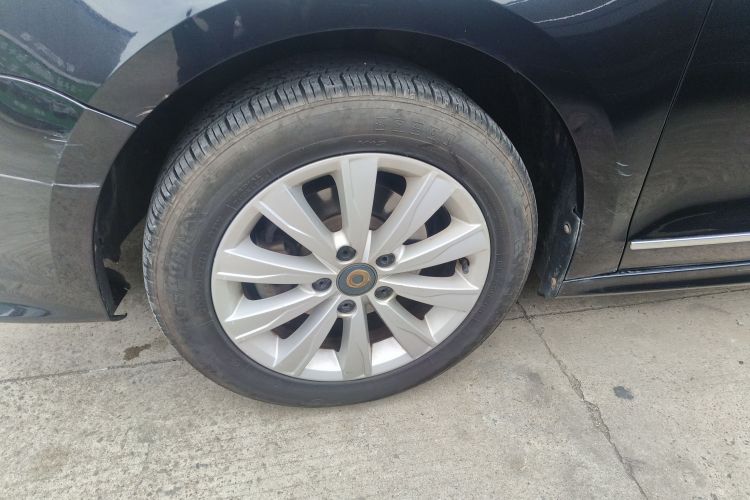 大众 速腾 2015款 1.6L 手动舒适型车身外观6007