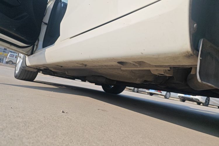 广汽传祺 传祺GA6 2016款 235T DCT精英版局部细节9002