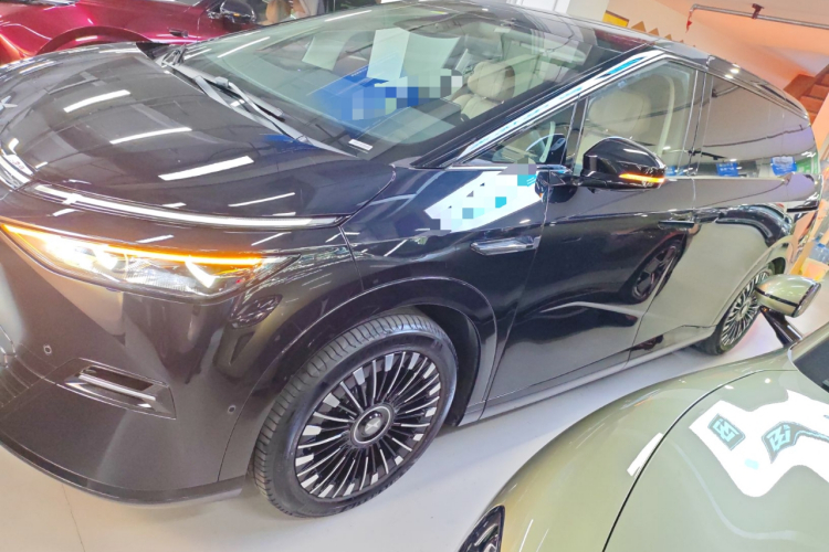 小鹏X9 2025款 740超长续航 Max车身外观6003