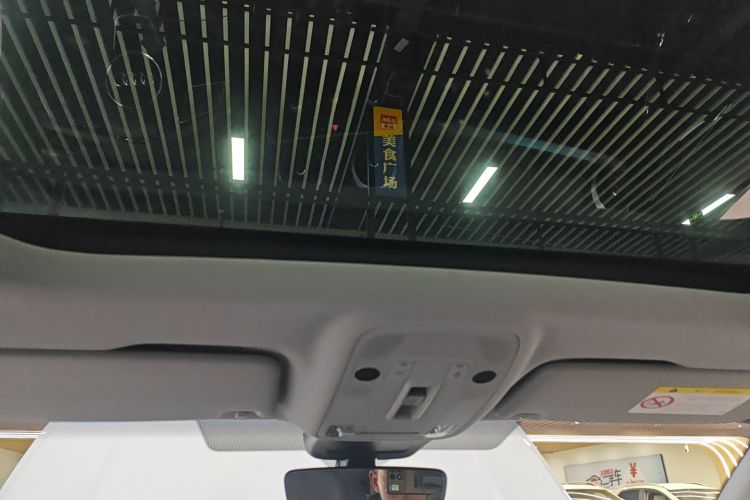 奥迪Q2L 2022款 35 TFSI 时尚动感型中控内饰22