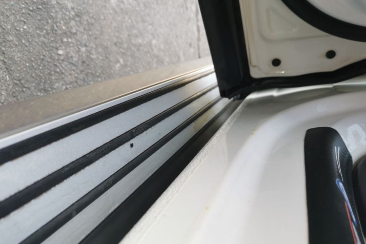 大众 途观 2015款 1.8TSI 自动两驱风尚版机舱底盘30