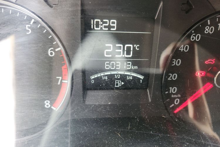 大众 Polo 2016款 1.4L 手动风尚型中控内饰15