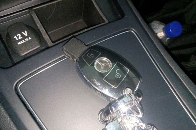 奔驰B级 2018款 B 200 时尚型中控内饰11