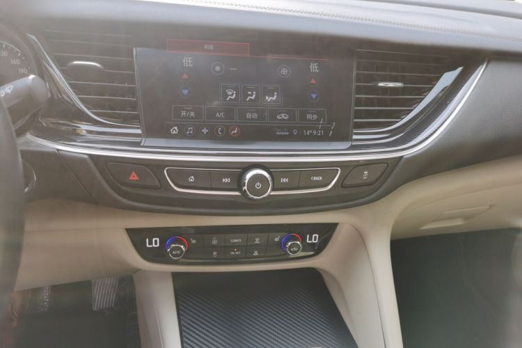 别克 君威 2020款 552T 精英型局部细节16