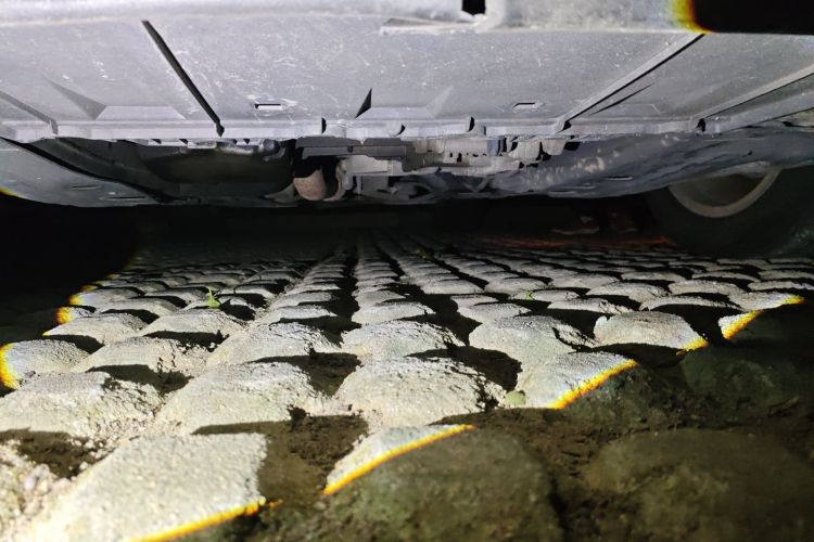 别克 君威 2015款 2.0L 领先时尚型局部细节9008