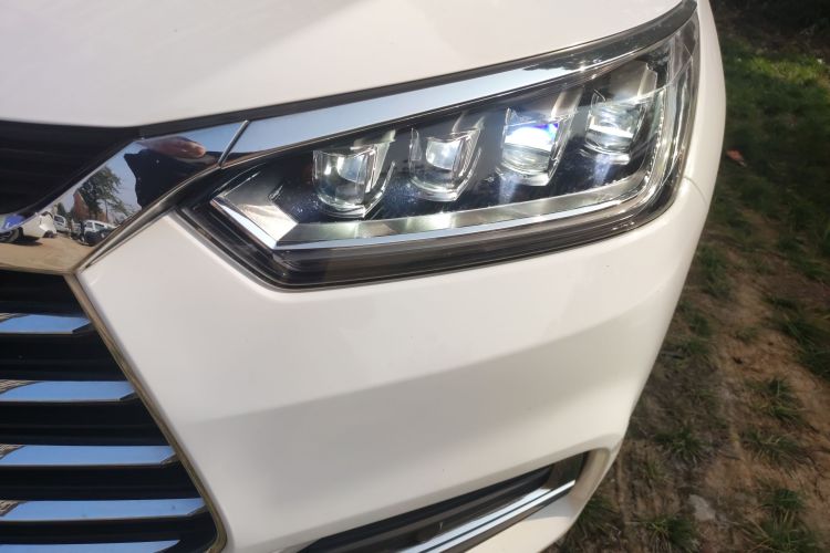 比亚迪 宋 2021款 经典版 1.5T 自动精英型局部细节36