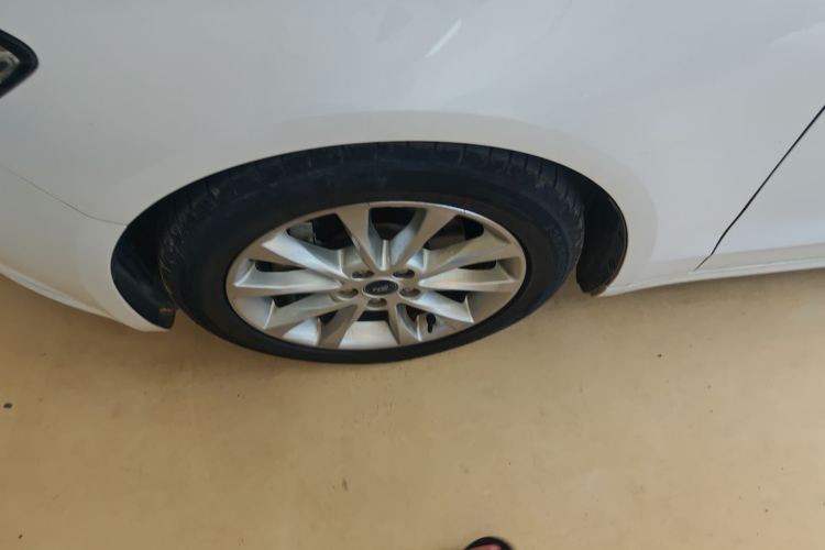 福特 蒙迪欧 2017款 EcoBoost 180 时尚型车身外观6002