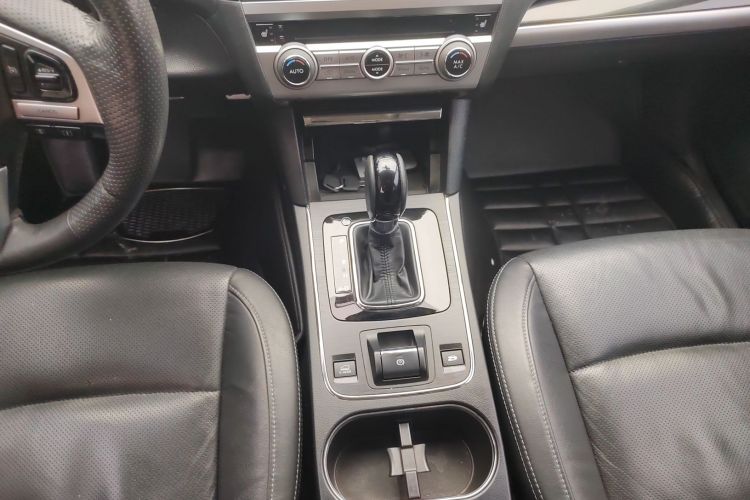 斯巴鲁 傲虎 2016款 2.5i 运动导航版中控内饰18