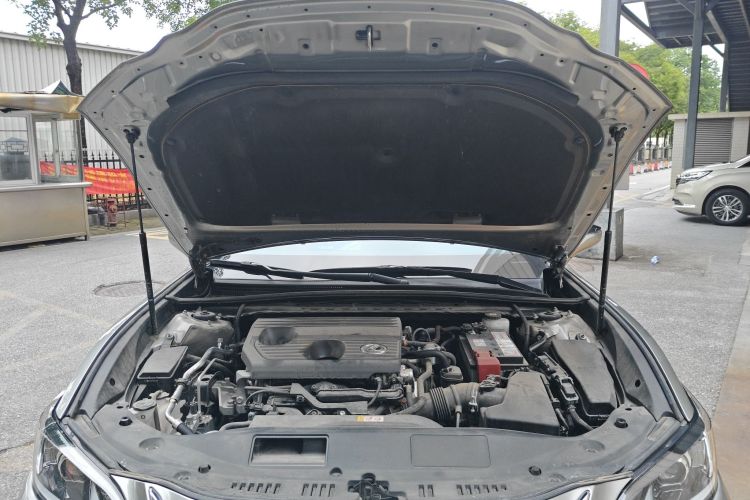 雷克萨斯ES 2023款 200 卓越版机舱底盘24