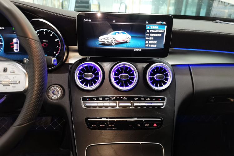 奔驰C级 2020款 C 260 L 运动版中控内饰16