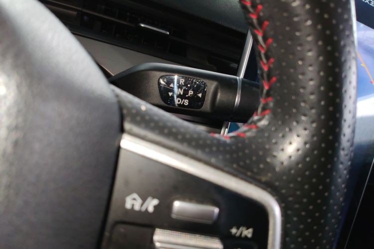 哪吒汽车 哪吒V 2022款 长续航行业定制版中控内饰18