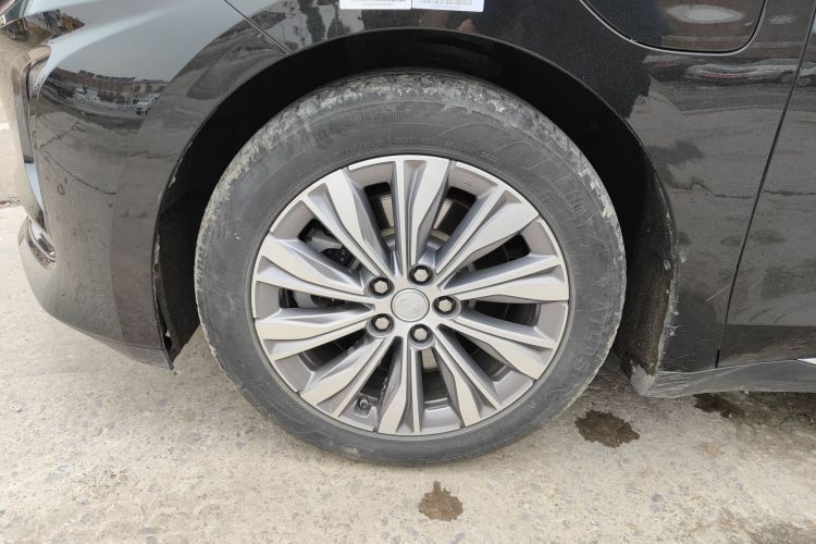 红旗E-QM5 2022款 431km 充电乐享版车身外观6007