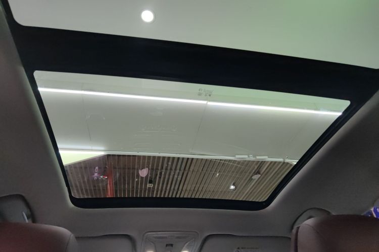 红旗HS5 2023款 2.0T 旗享Pro版中控内饰22