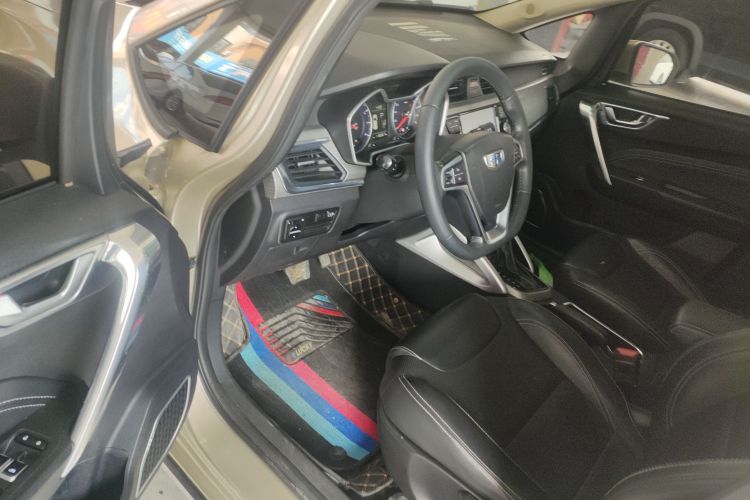 吉利汽车 远景X3 2017款 1.5L 自动尊贵型中控内饰20