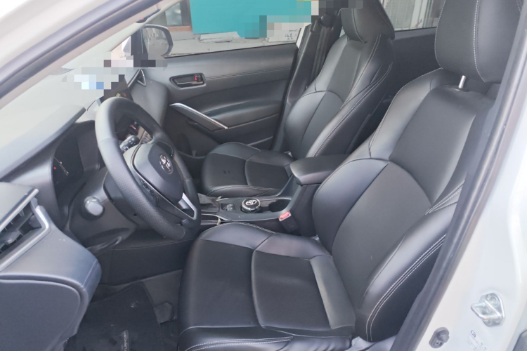 丰田 锋兰达 2023款 2.0L CVT精英版中控内饰19