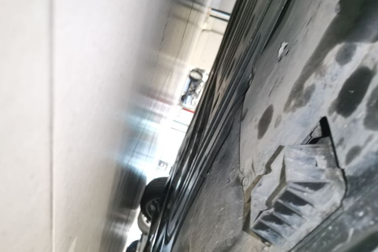 宝马3系 2023款 325Li M运动套装局部细节9004