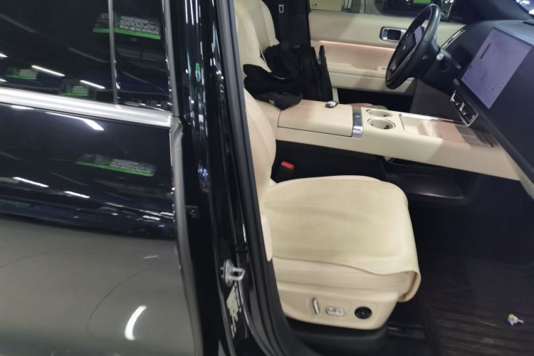 理想汽车 理想L6 2024款 Pro局部细节41