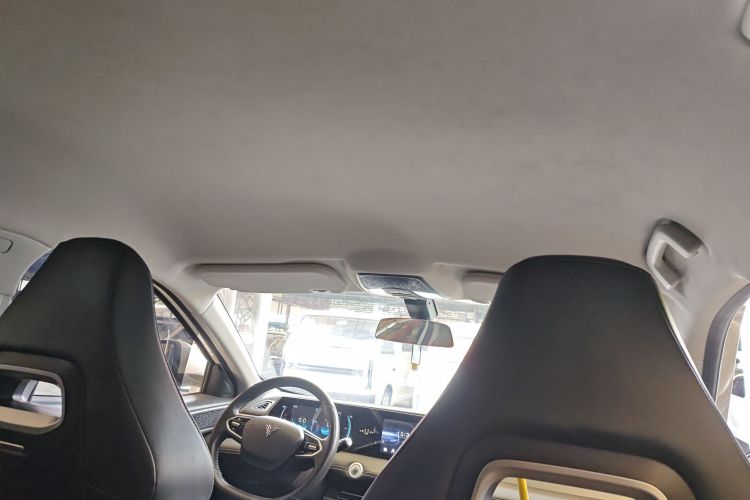 哪吒汽车 哪吒U 2021款 Pro 400 巡航版中控内饰22