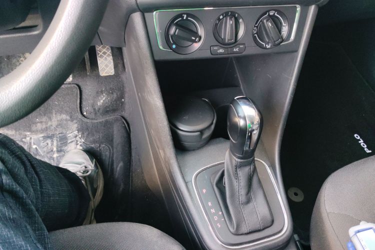 大众 Polo 2014款 1.4L 自动舒适版局部细节18