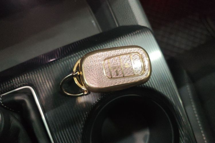 本田 思域 2023款 HATCHBACK 240TURBO CVT极锐版中控内饰7001