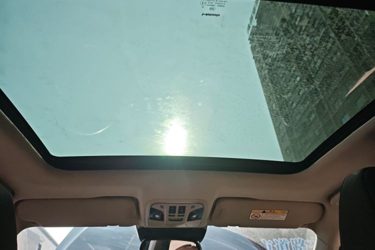 魏牌 VV7 2017款 2.0T 旗舰型中控内饰22