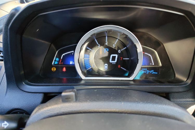 纳智捷 优6 SUV 2015款 1.8T 时尚型中控内饰14