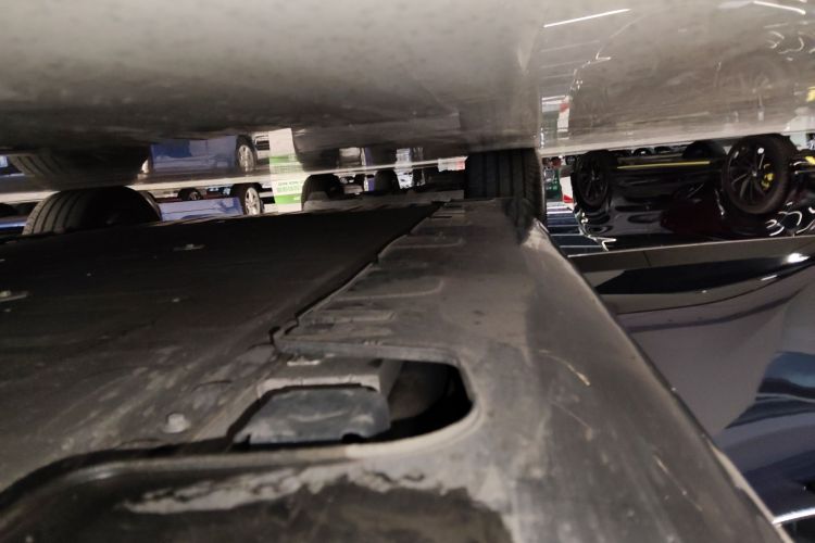 阿维塔12 2023款 700 三激光后驱奢享版局部细节9001