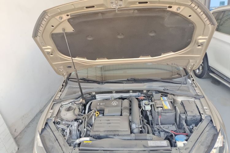 大众 高尔夫 2018款 230TSI 自动舒适型局部细节24