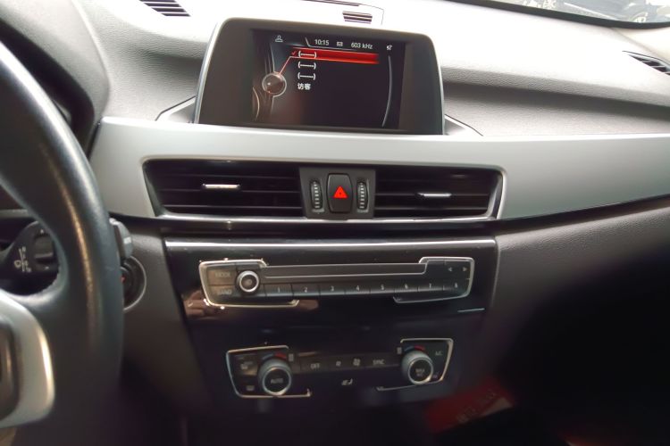 宝马X1 2018款 sDrive20Li 领先型局部细节16