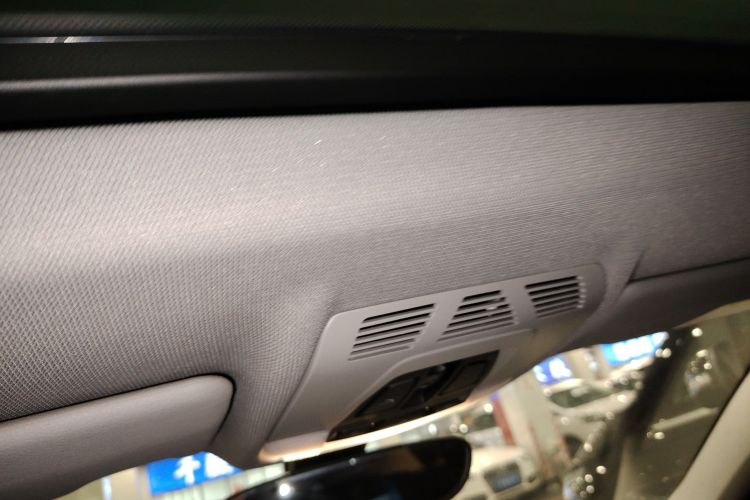 宝马1系 2019款 118i M运动套装局部细节22