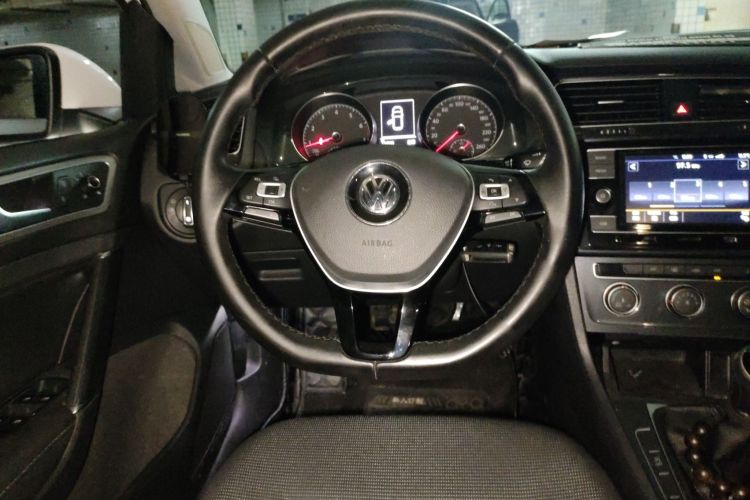 大众 高尔夫 2018款 230TSI 手动舒适型局部细节13