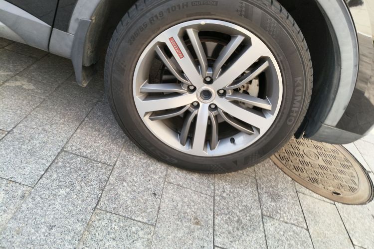 哈弗H6 2017款 红标 2.0T 自动两驱领尚型车身外观10