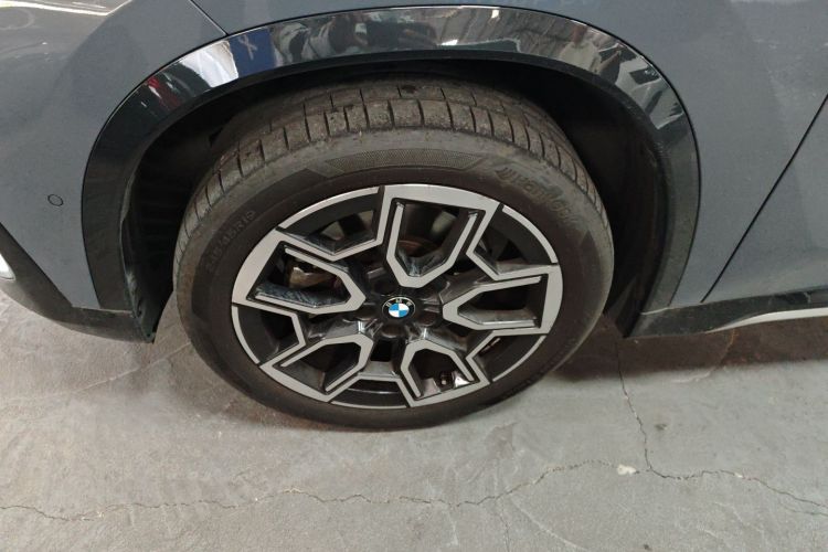 宝马X1 2023款 sDrive25Li X设计套装车身外观6007