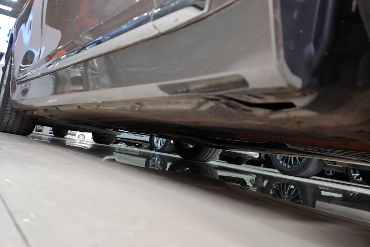 宝马7系 2017款 730Li 豪华型局部细节9001