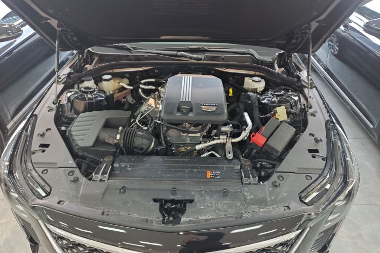凯迪拉克CT5 2024款 28T 豪华型Pro机舱底盘24