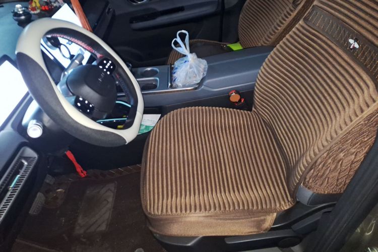 埃安 AION Y 2025款 Plus 510 智享版中控内饰19