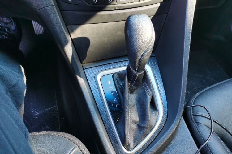 别克 英朗 2019款 18T 自动互联精英型 国VI局部细节18