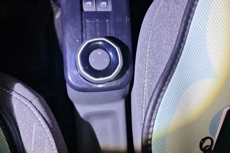 吉利银河 2024款 熊猫mini 200km 龙腾PRO版局部细节18