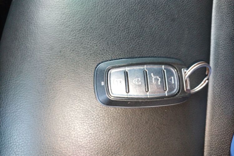 大众 速腾 2018款 1.6L 自动舒适型中控内饰11